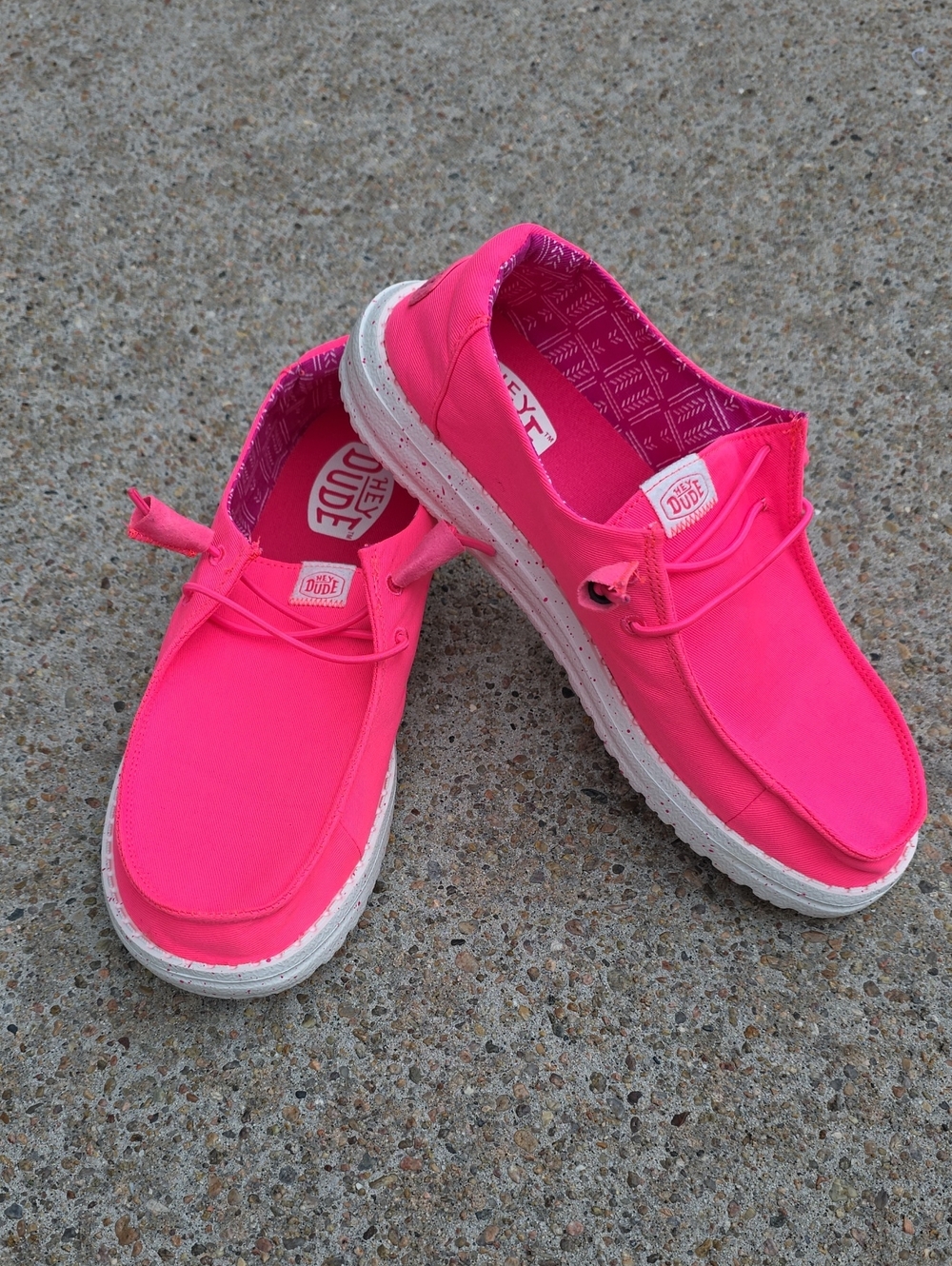 Hey Dude Wendy Stretch Canvas Neon Pink Size 8